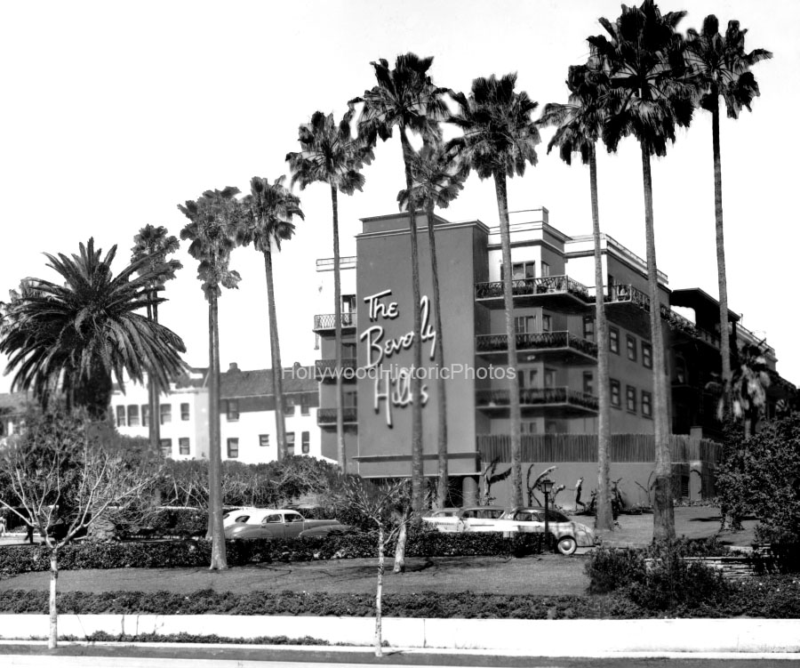 Beverly Hills Hotel 1949 new.jpg